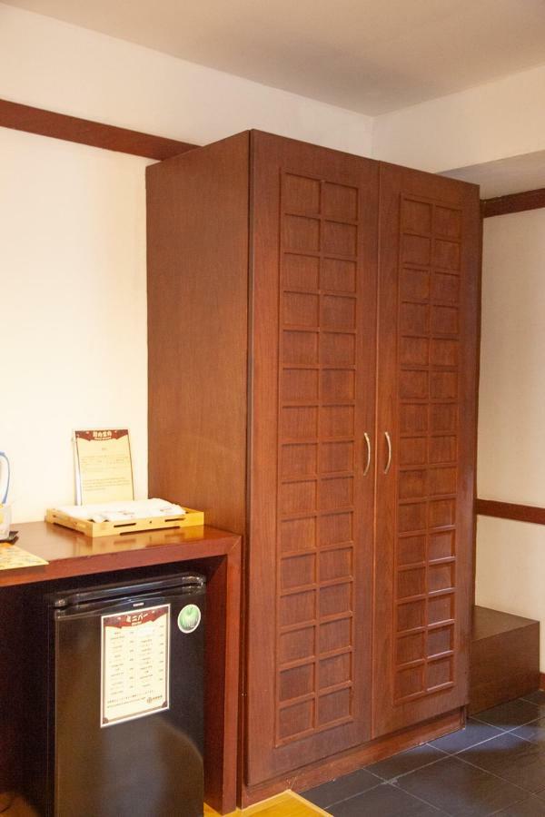 Hotel Baan Kashiwaya à Bangkok Extérieur photo